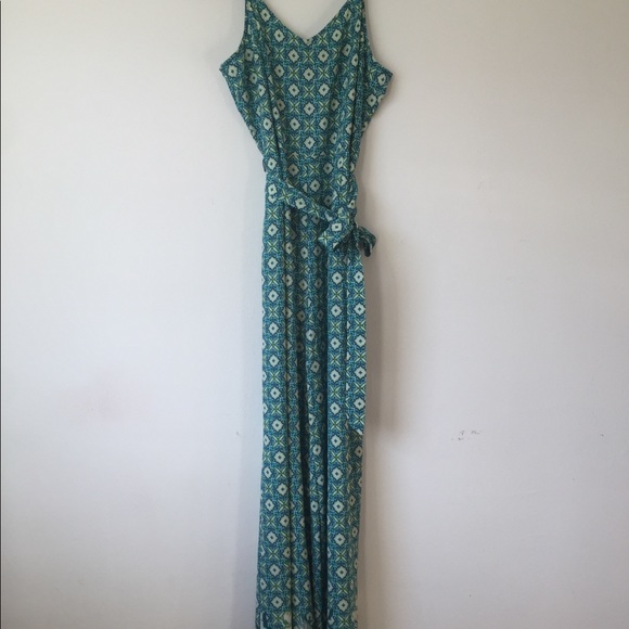 Jumpsuit - Picture 2 of 8